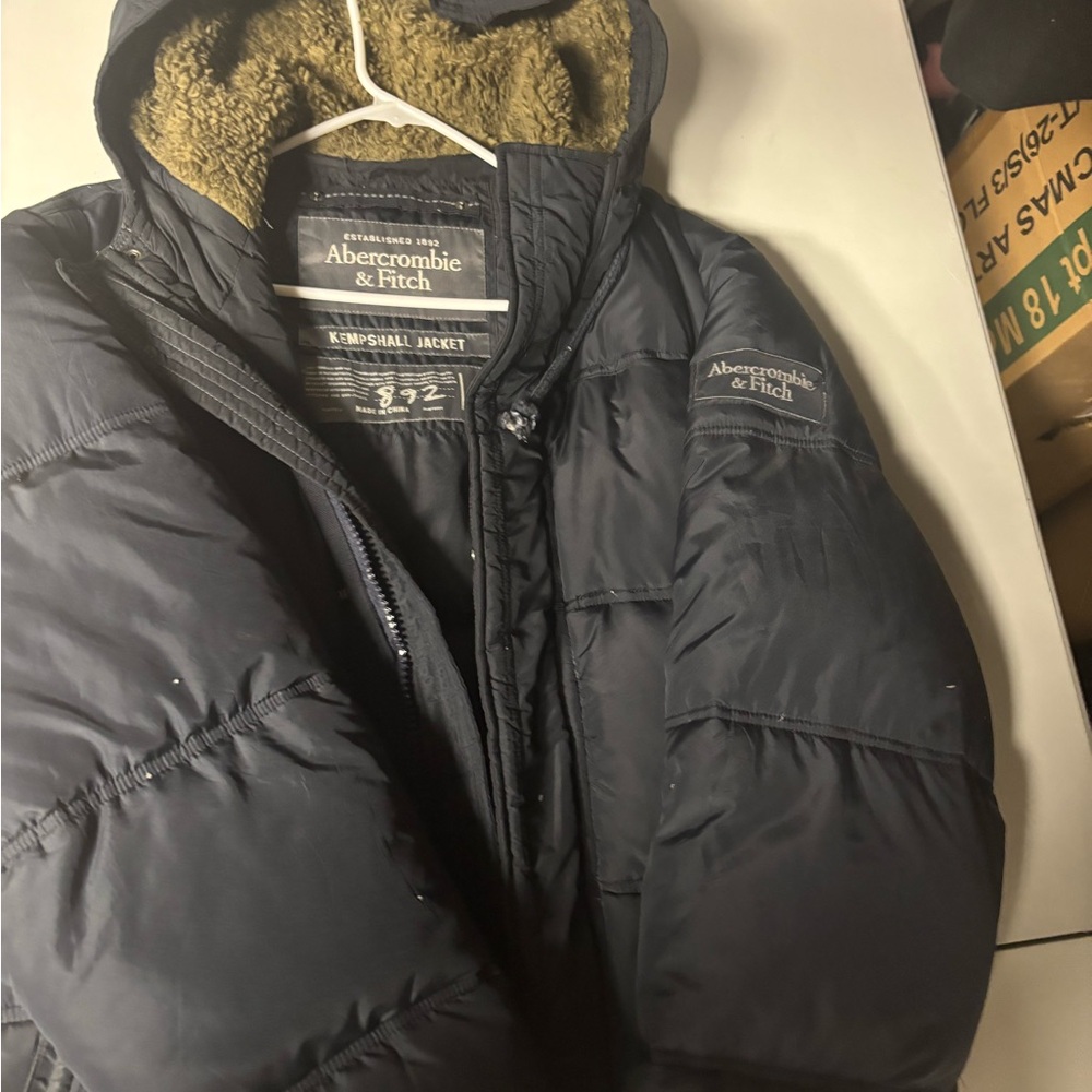 Abercrombie & Fitch Men's Dark Puffer Jacket